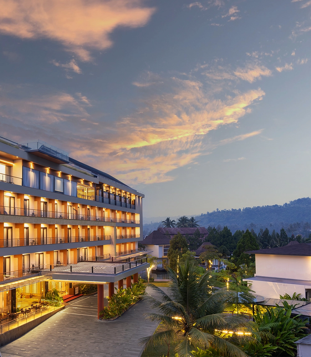 Pemandangan Gunung Guntur dari Cahaya Villa
