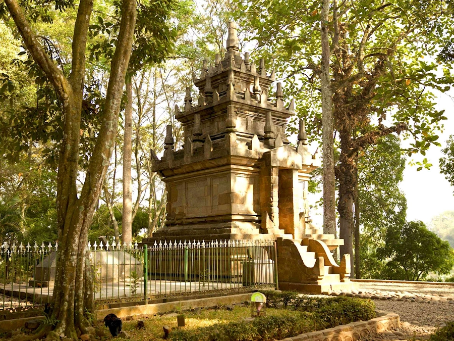 Candi Cangkuang
